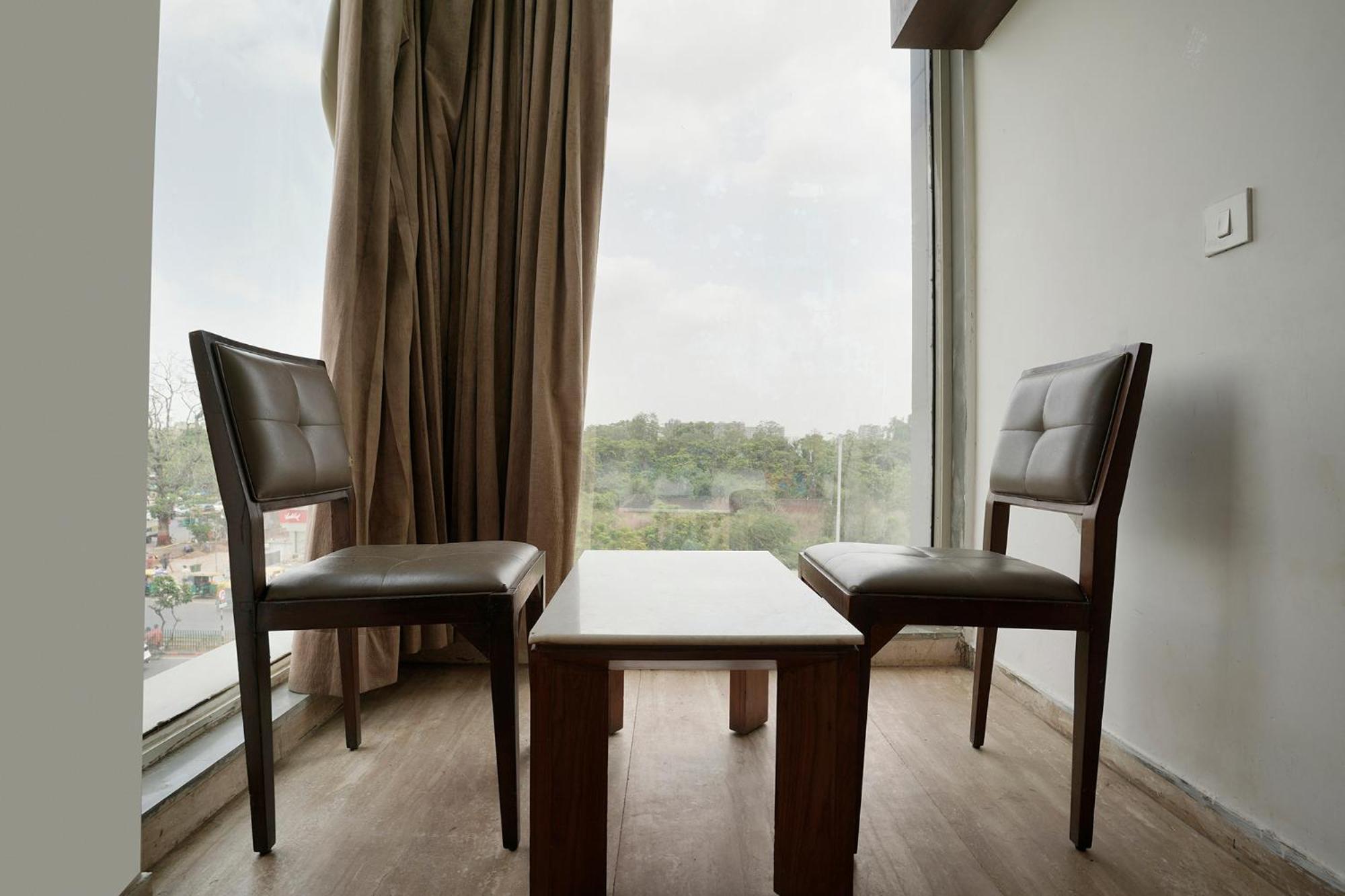 Fabhotel Kyra - Near Airport Road Ahmadábád Kültér fotó